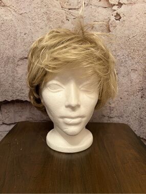 Paula Young WhisperLite Blonde Wig